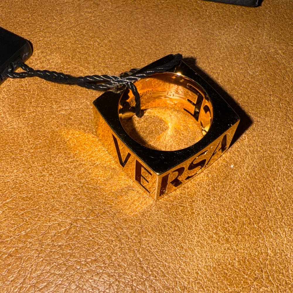 Versace La Medusa ring Size 7.5 - Picture 4 of 7